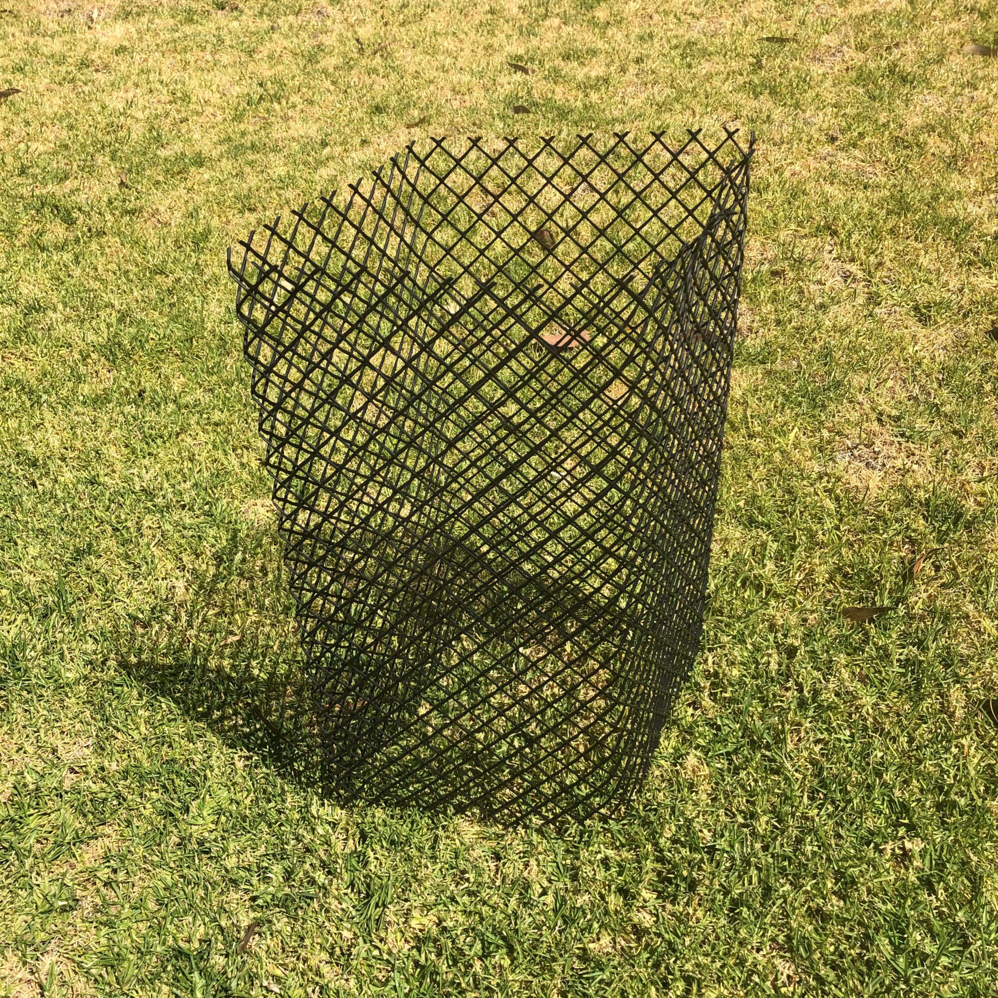 Mesh Tree Guards 450 x 400mm (Lay Flat) - Black (TG875/1)